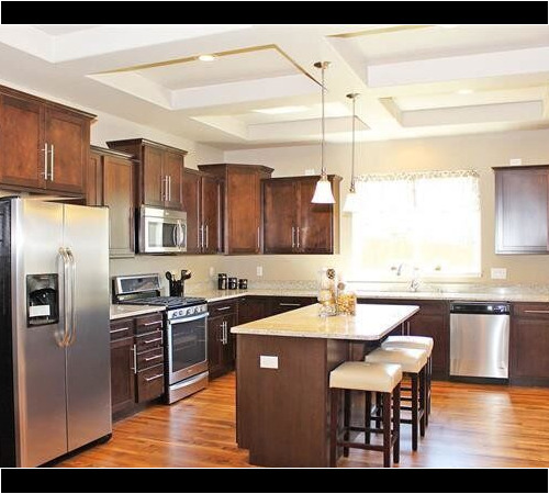 Kitchen Remodel, Kitchen Renovation, Countertops, Cabinets, Woodworking, Staining, Painting, Flooring, Wood Flooring, Vinyl Flooring
