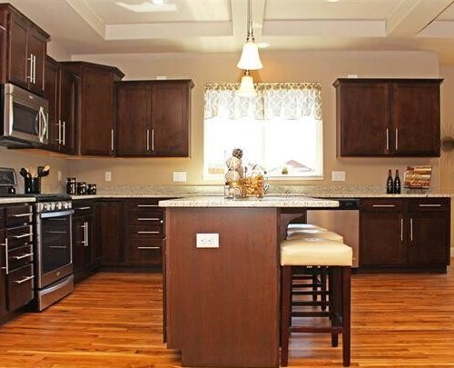 Kitchen Remodel, Kitchen Renovation, Countertops, Cabinets, Woodworking, Staining, Painting, Flooring, Wood Flooring, Vinyl Flooring