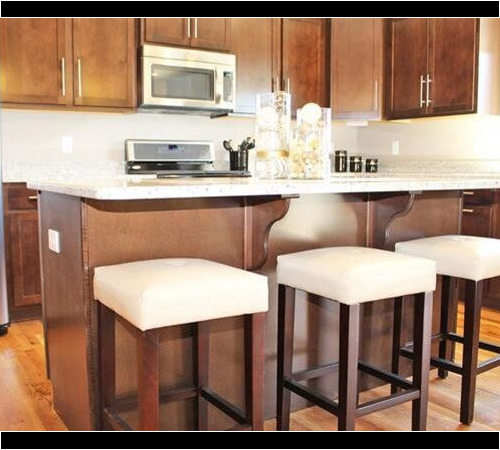 Kitchen Remodel, Kitchen Renovation, Countertops, Cabinets, Woodworking, Staining, Painting, Flooring, Wood Flooring, Vinyl Flooring