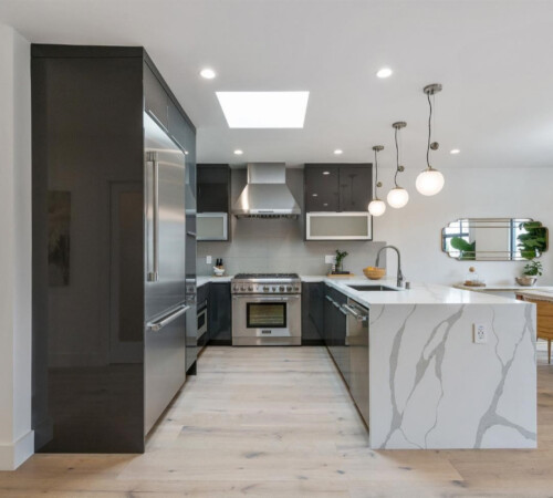 Kitchen Remodel, Kitchen Renovation, Countertops, Cabinets, Woodworking, Staining, Painting, Flooring, Wood Flooring, Vinyl Flooring