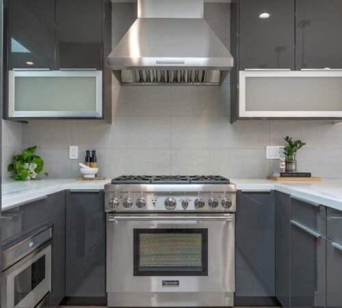 Kitchen Remodel, Kitchen Renovation, Countertops, Cabinets, Woodworking, Staining, Painting, Flooring, Wood Flooring, Vinyl Flooring